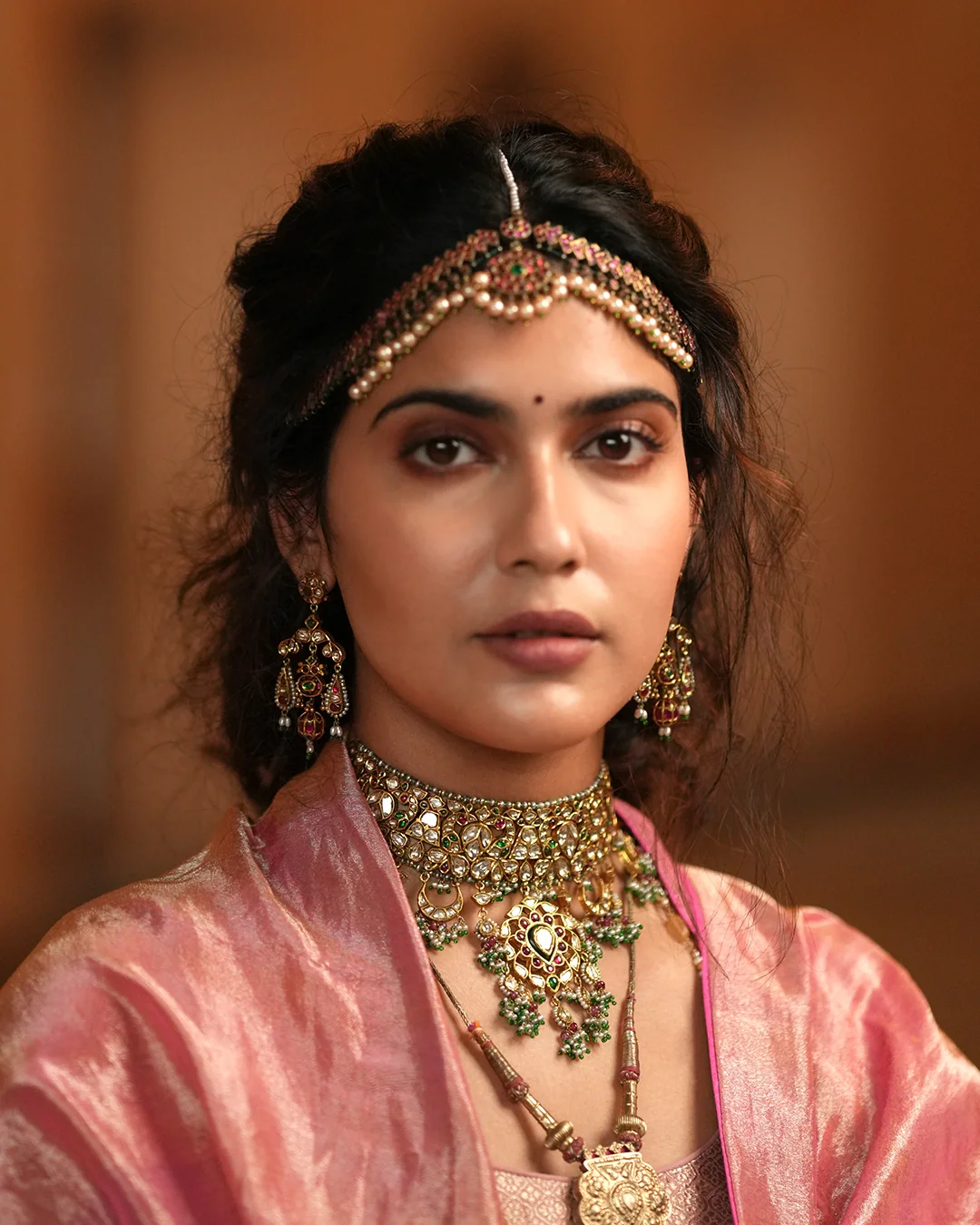 Kuhu Choker Necklace