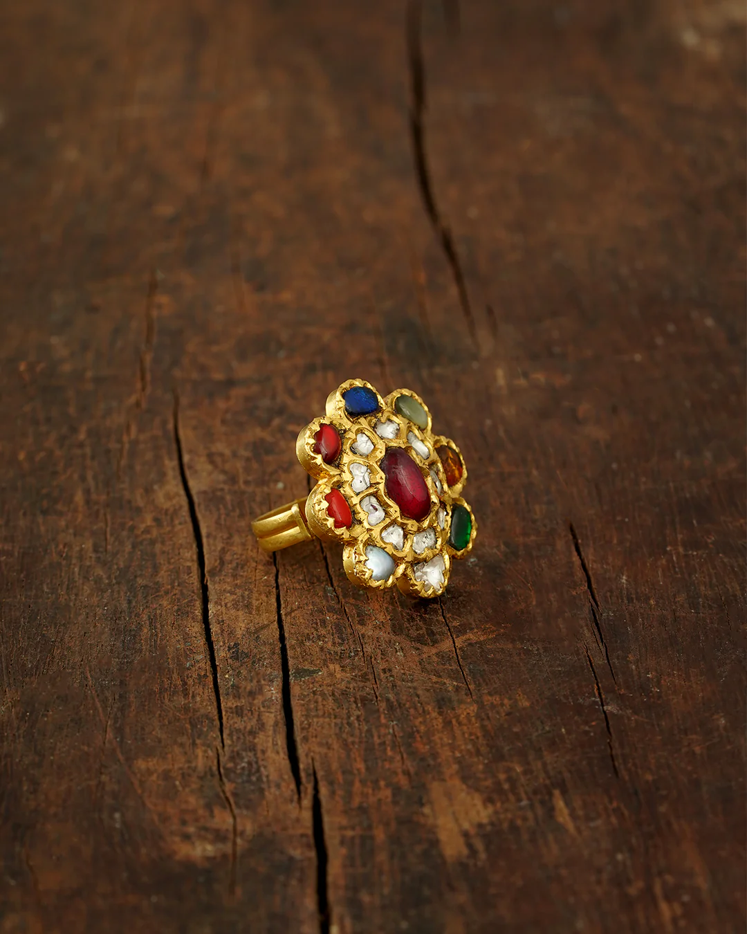 Nafisa Navratna Ring - Image 7