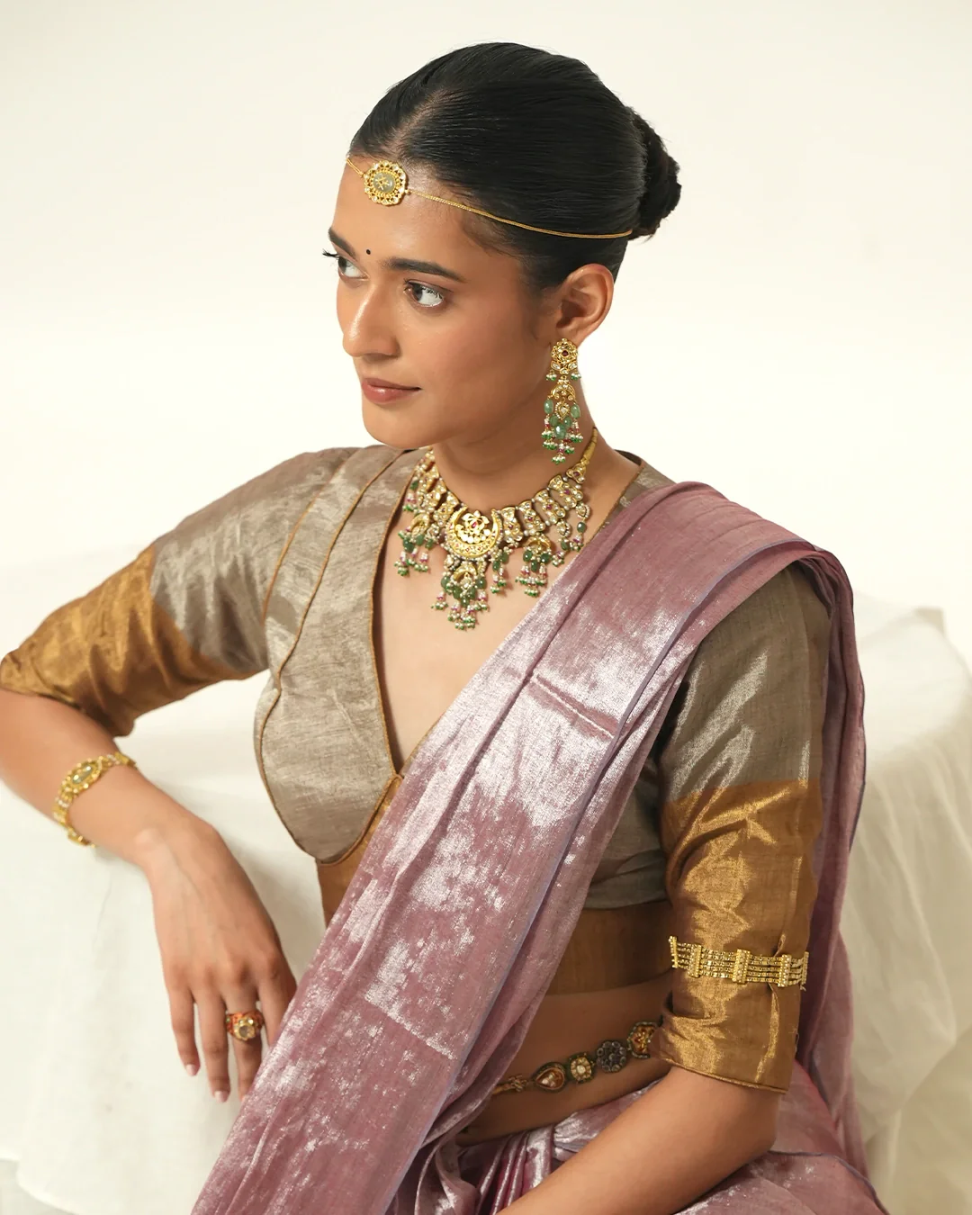 Prabha Earrings - Image 4