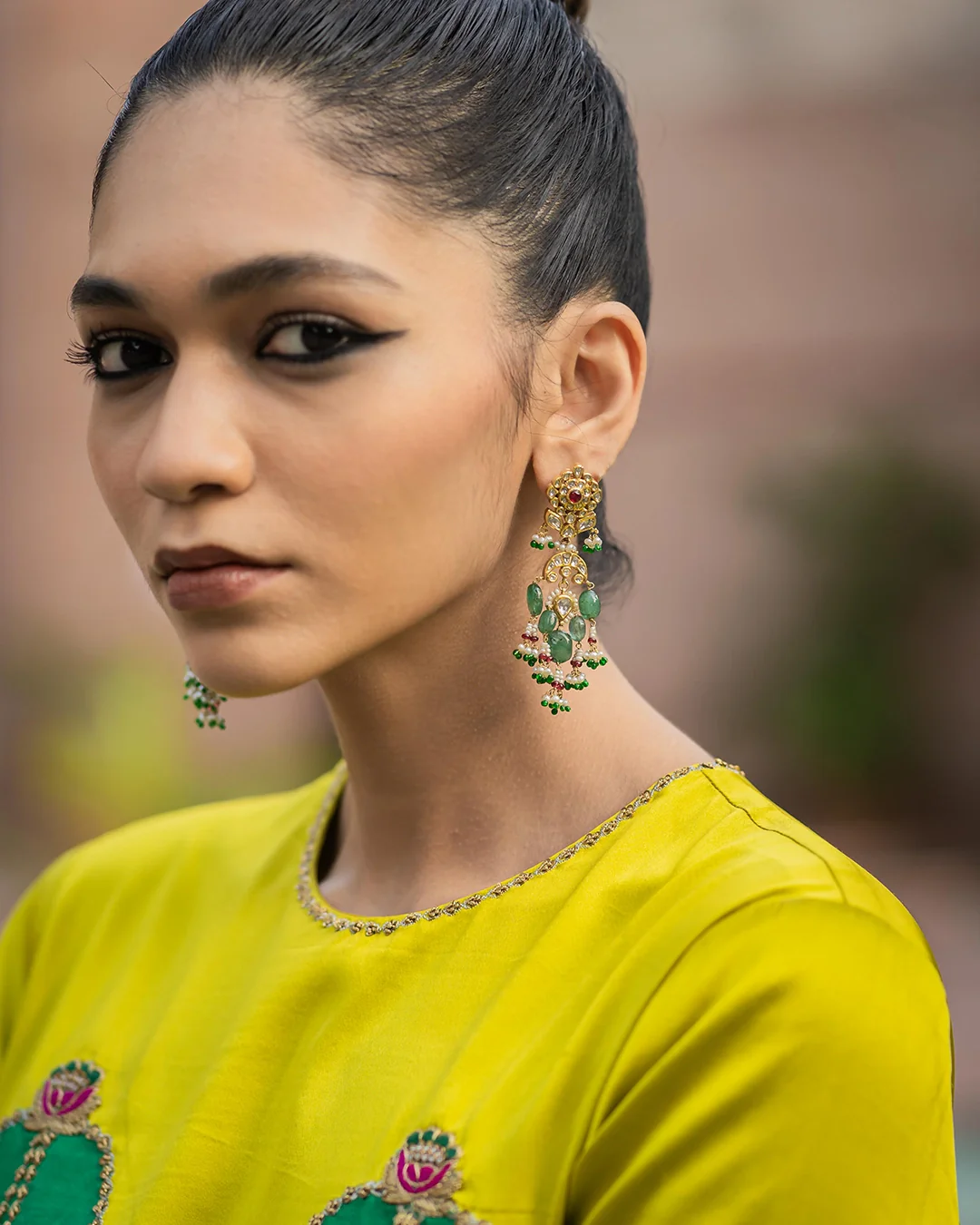 Prabha Earrings - Image 6