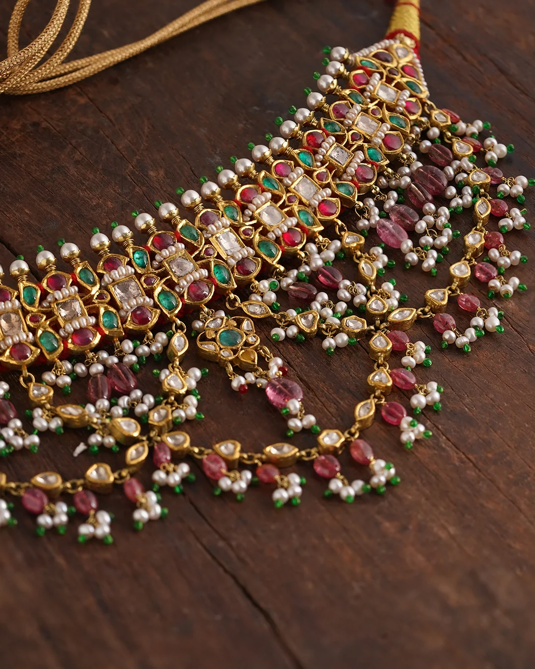 Savani Choker Necklace - Image 4