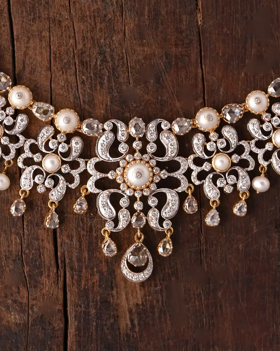Uttara Necklace - Image 4