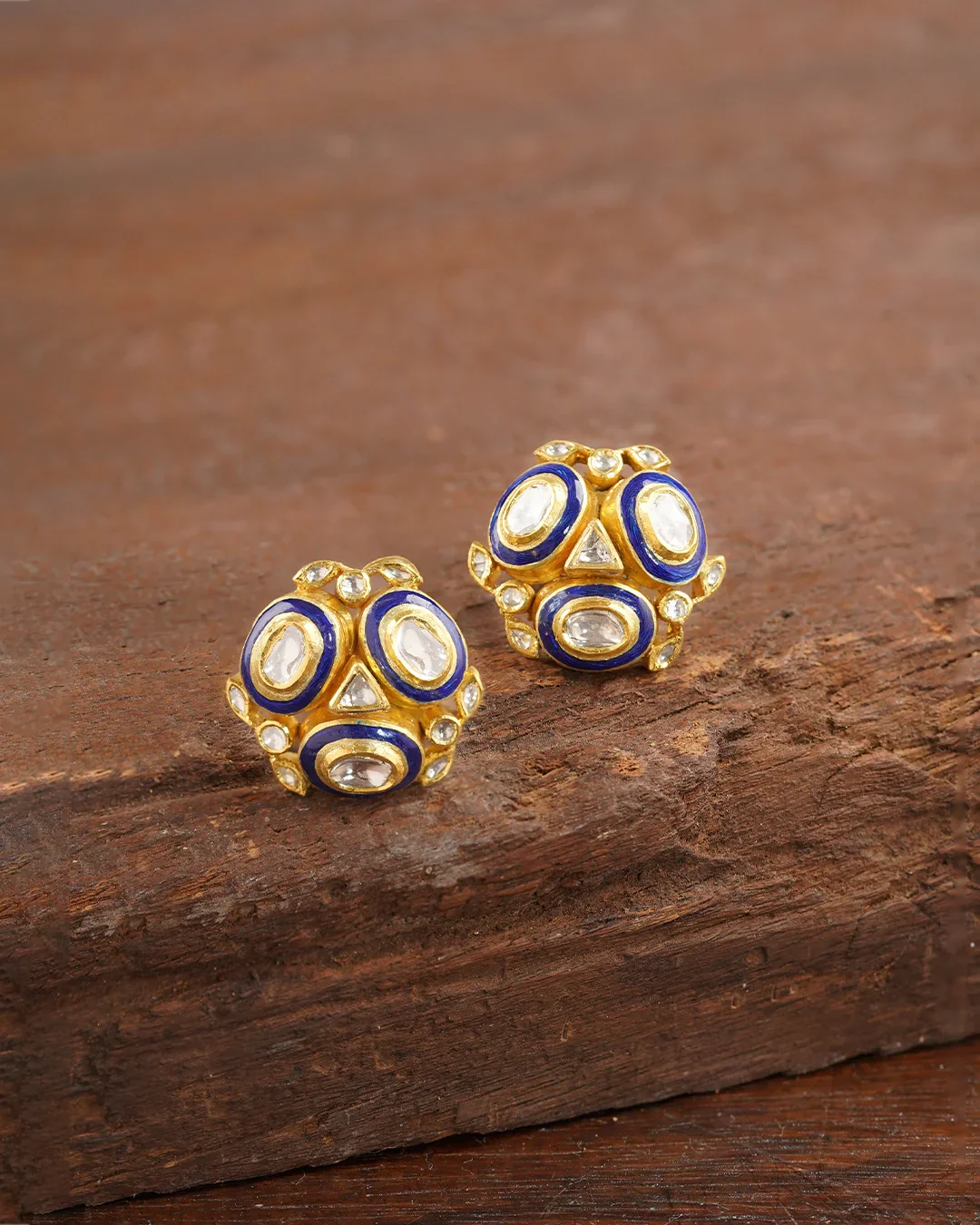 Vaayu Ear Studs